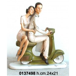 Statuina Coppia In Moto 2436101